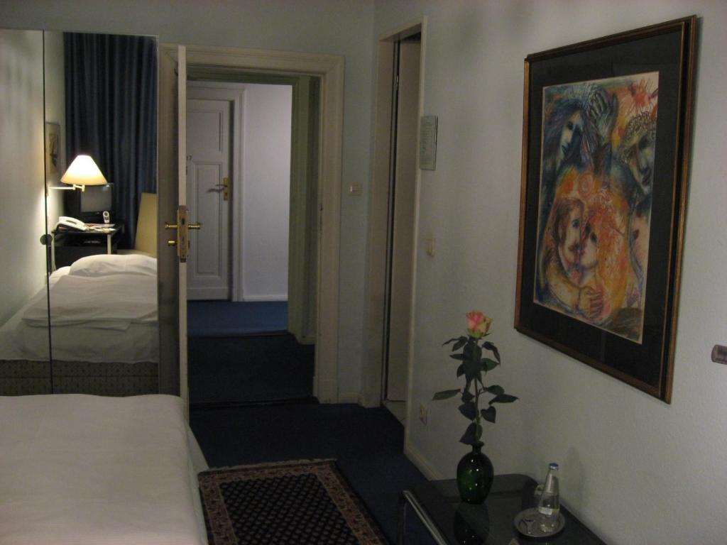 Midi Inn City West Am Ku'Damm Berlin Pokój zdjęcie