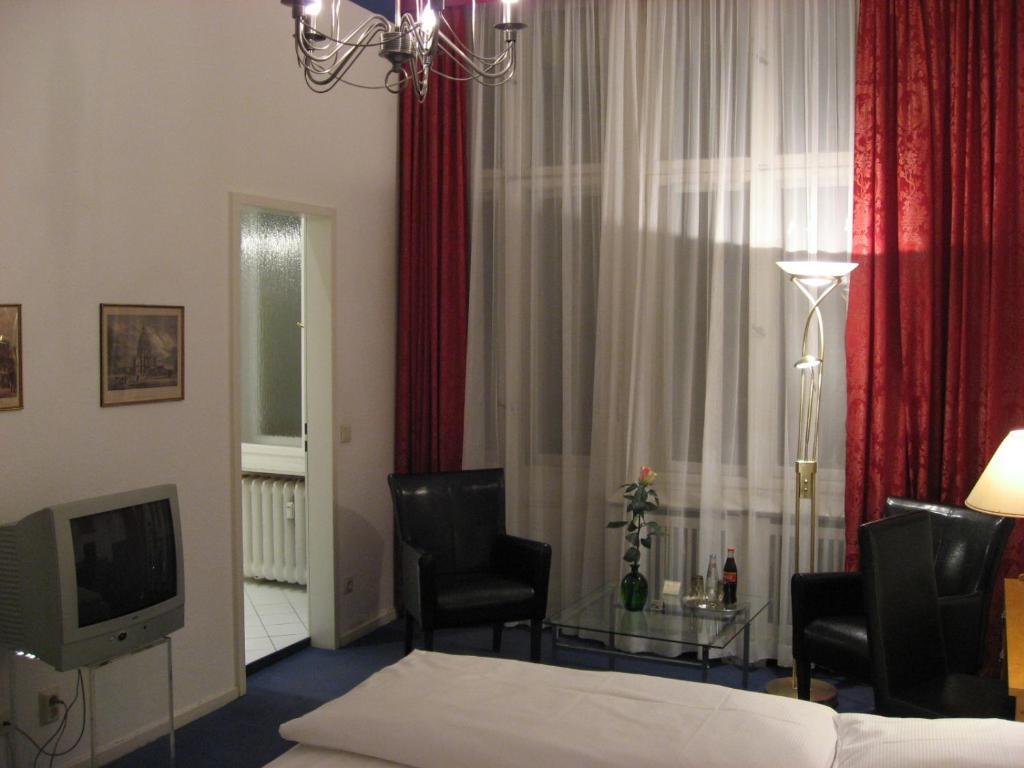 Midi Inn City West Am Ku'Damm Berlin Pokój zdjęcie